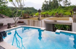 Pool replastering service – smooth new plaster finish applied to pool interior