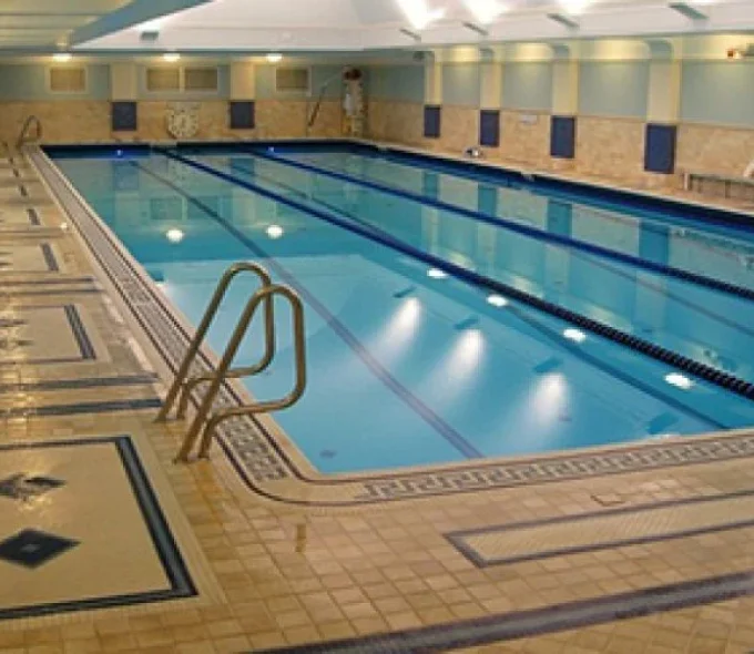 Commercial-Pool-Services (1)