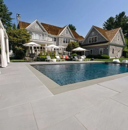 Specialized-Porcelain-Pool-Decks-in-New-England-Services